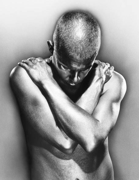 Alexander McQueen 'Nude' by Vincent Peters (2002)