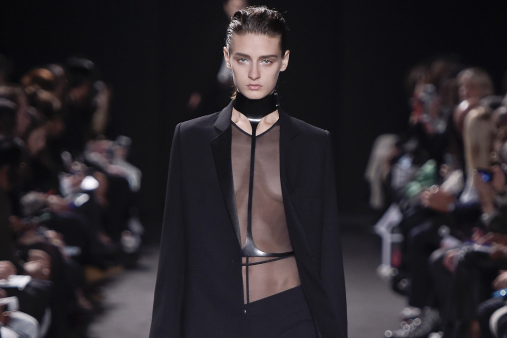 Ann Demeulemeester Spring 2016&nbsp;Collection.