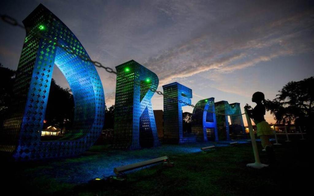 Art That Inspired A City: Laura Kimpton’s DREAM&nbsp;Sculpture