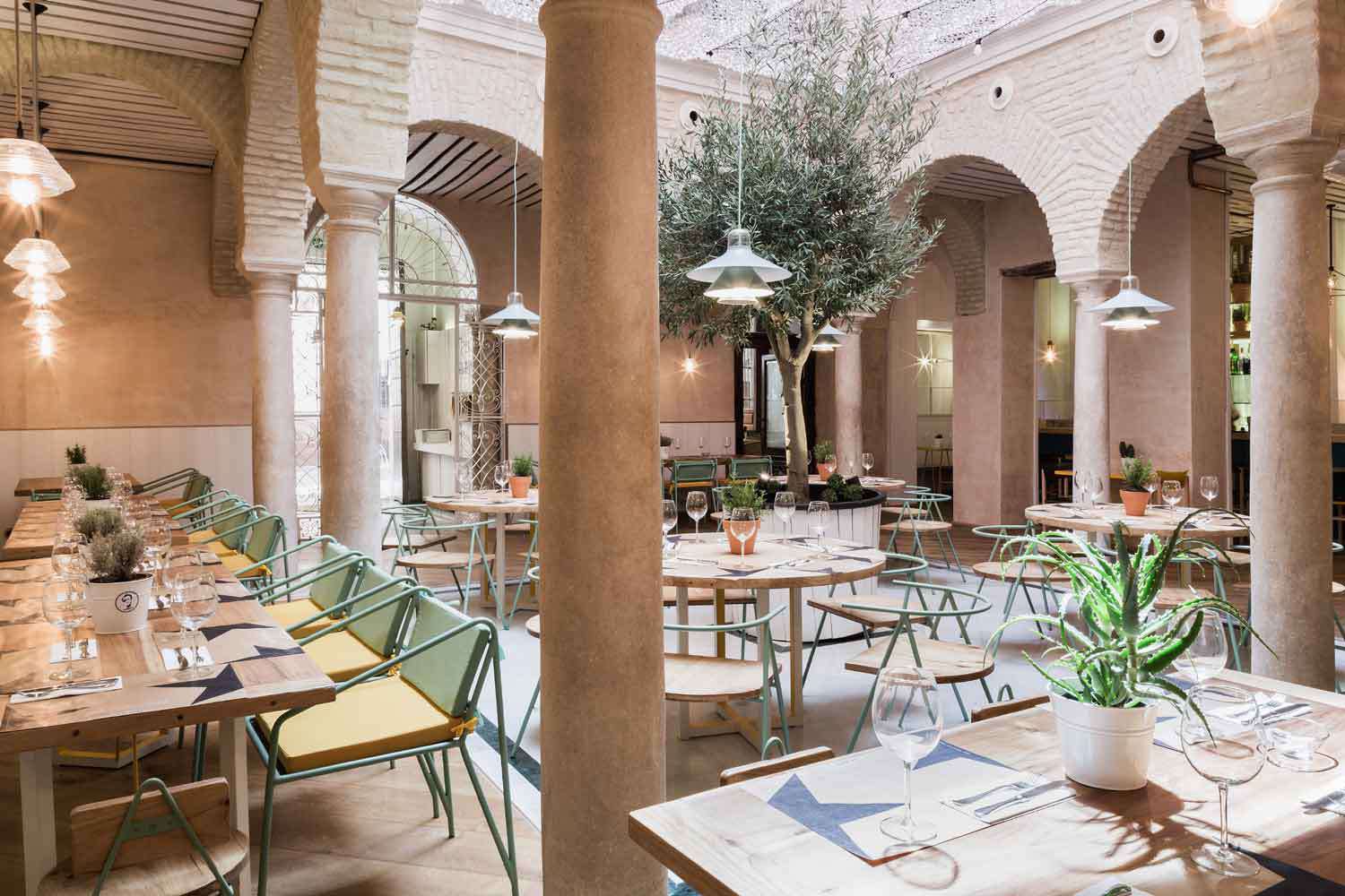 El-Pinton-in-Sevilla-by-Lucas-y-Hernandez-Gil-Architects-Yellowtrace-16