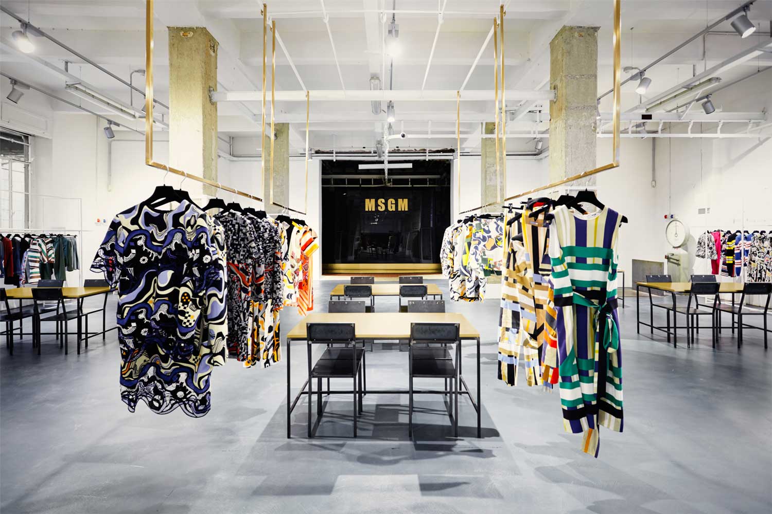 MSGM-Showroom-by-Fabio-Ferrillo-Off-Arch-Yellowtrace-04