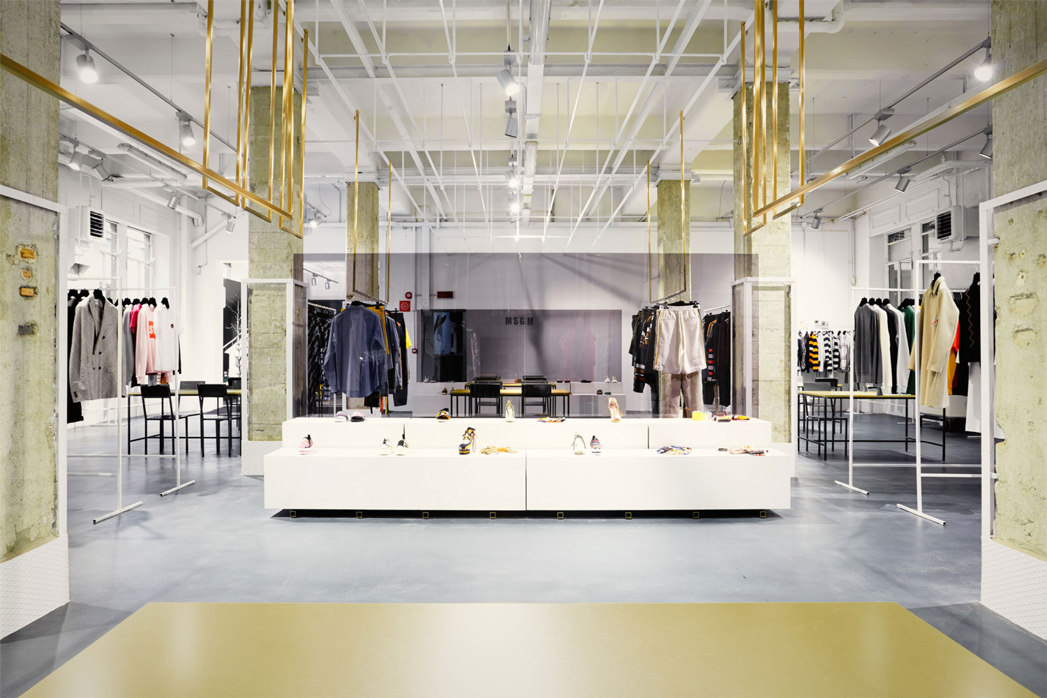 MSGM-Showroom-by-Fabio-Ferrillo-Off-Arch-Yellowtrace-06