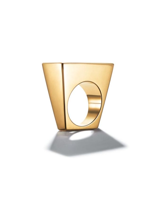 Tiffany & Co. 18K rectangle ring, 4,000, from 1971 available at Dover Street