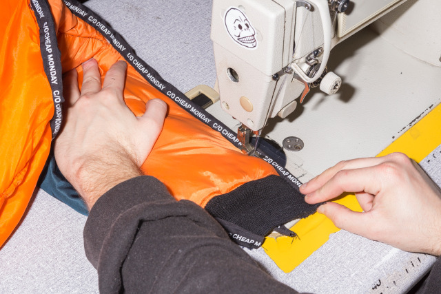 cheap-monday-scoop-032916