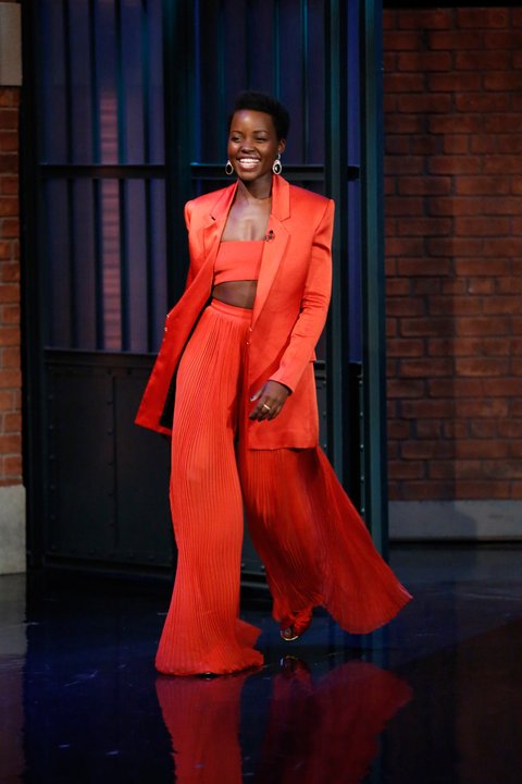 Lupita Nyong'o in Balmain SS16 on the Late Night With Seth Meyers talk show. (photo: courtesy)