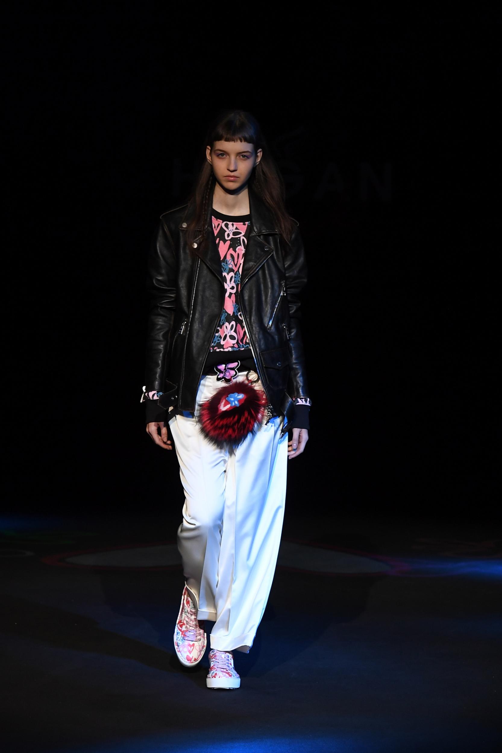 016_hogan_ss17_womens_collection_look_16