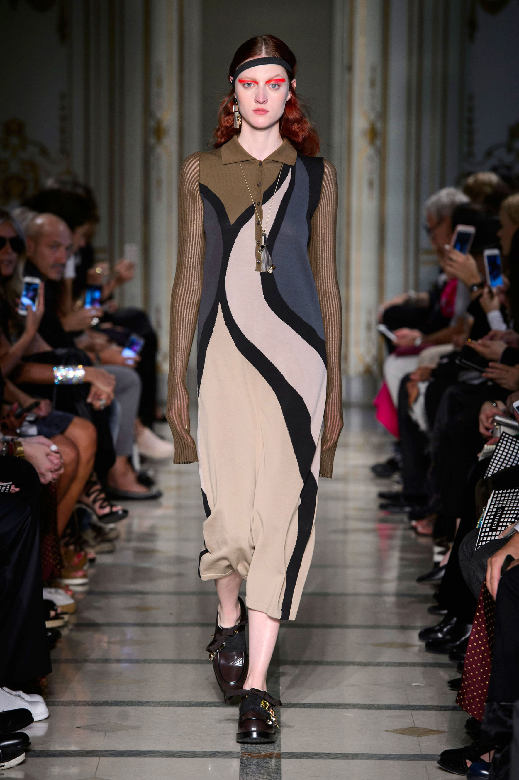 4-nocrop-w1800-h1330-2x