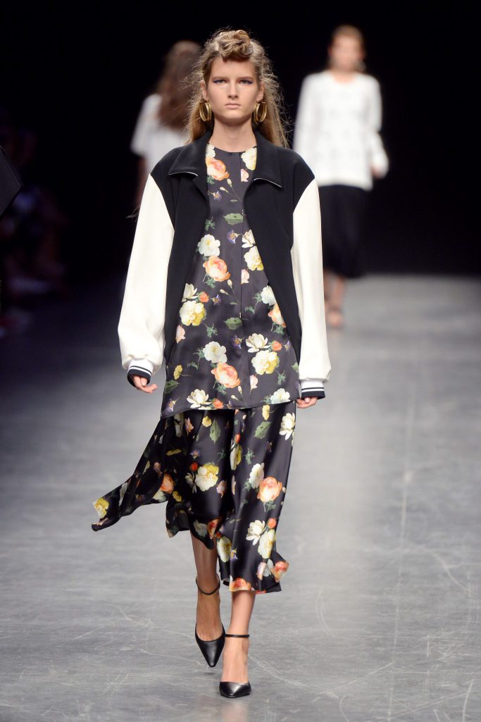 anteprima-spring-2017-collection-milan-fashion-week-mfw-ss17-designer-spring-2017-collection-milan-fashion-week-mfw-ss1706-e1474559524291