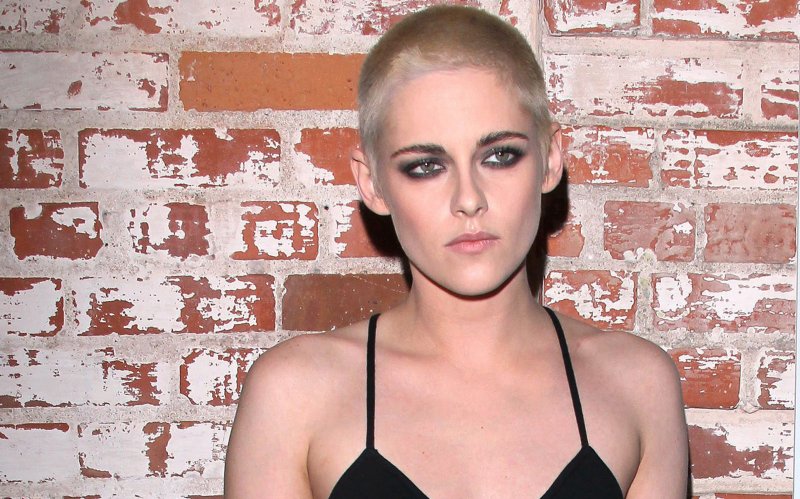 Blonde And Beautiful. From Kristen Stewart to Zoe Kravitz, We’re Crushing On Celebrity Hair&nbsp;Today!
