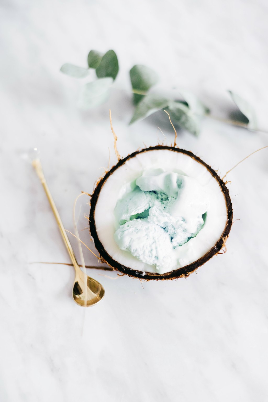 Quick Treats: Pistachio Ice Cream. Vegan + No&nbsp;Churn