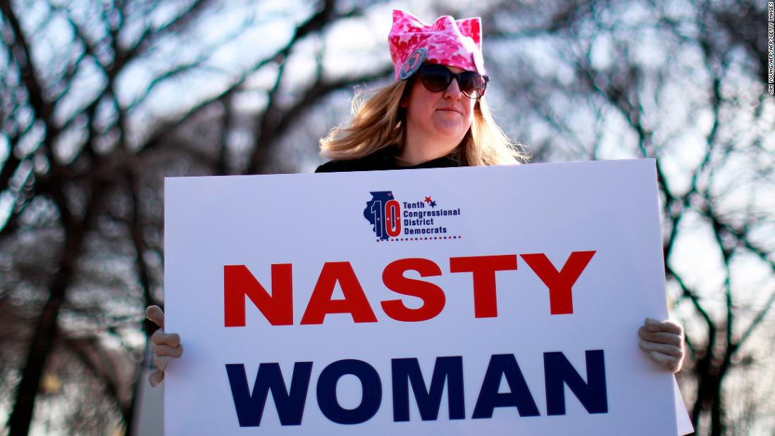 180120161231-02-chicago-womens-march-super-169