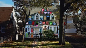 306 Hollywood - Still 1