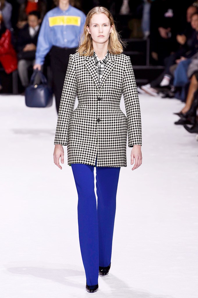 Balenciaga_33_7c__dan3000