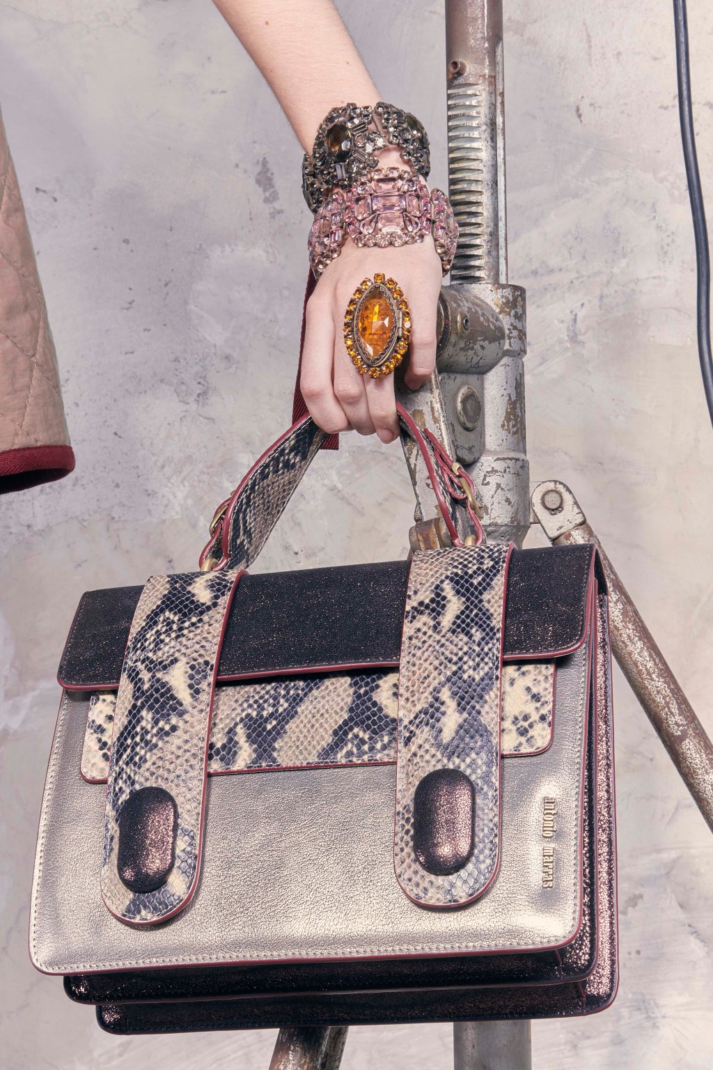 Antonio Marras Designs A Scarlett O’Hara Inspired Handbag Perfect For&nbsp;Travel.