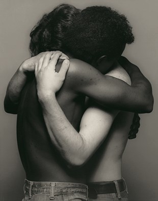 Robert Mapplethorpe, Embrace, 1982. ©Robert Mapplethorpe Foundation