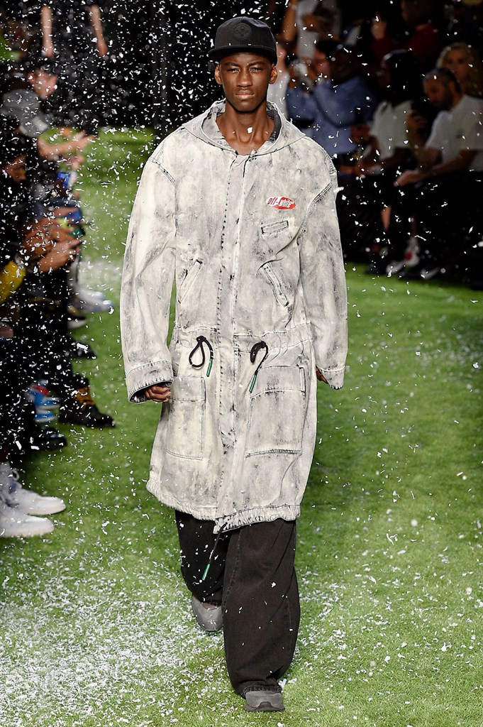 Off-White_14_e6_ale_0129