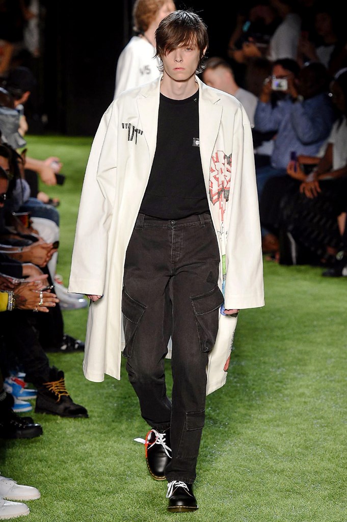 Off-White_9_a4_ale_0078