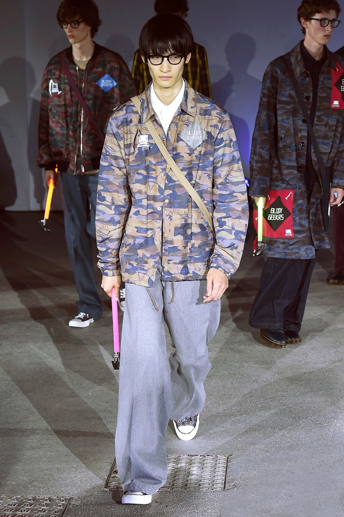 Undercover_17_2d_csc_1298