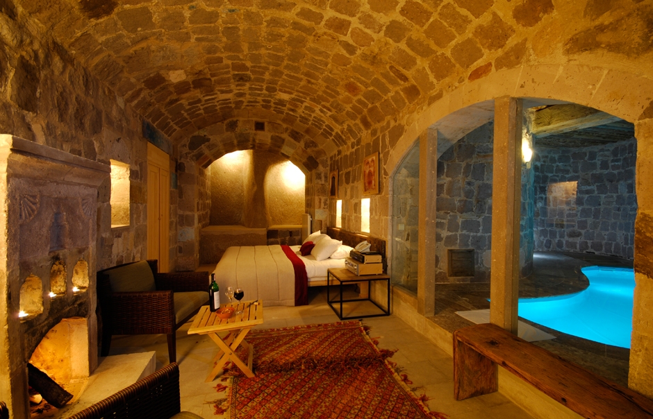 11849_crop_940x604_suite04