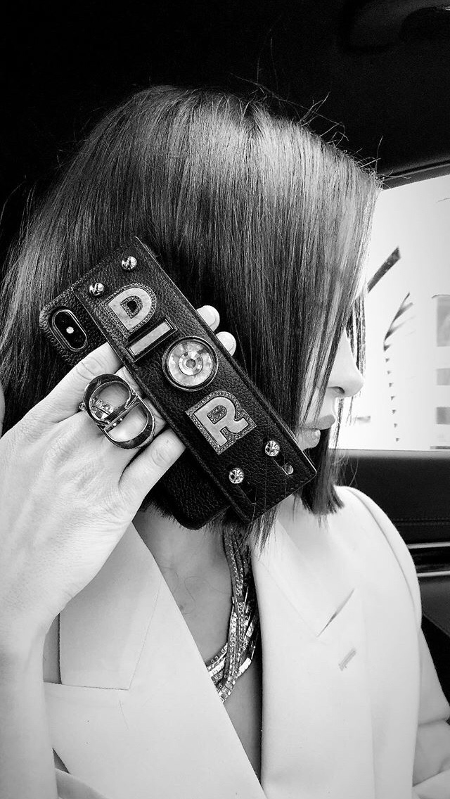 Bella Hadid Debuts The New Dior iPhone Case (Instead Of The Saddle&nbsp;Bag).