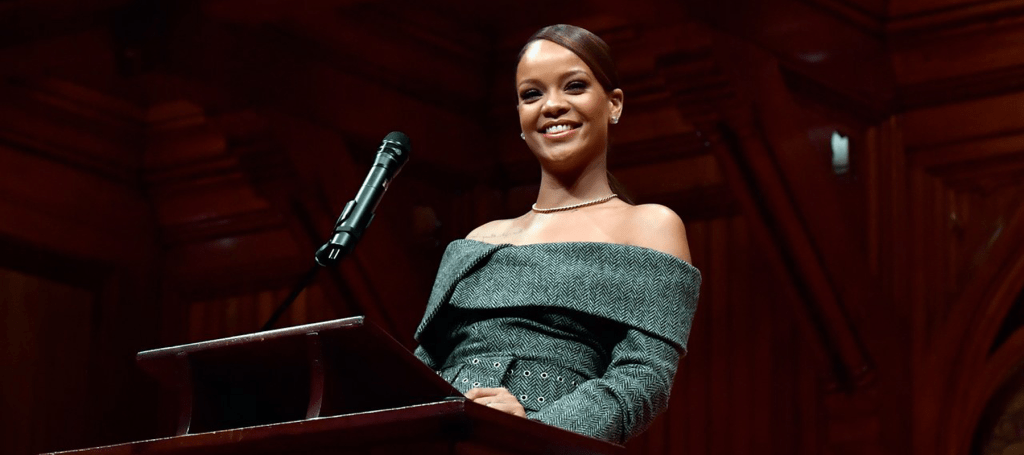 Rihanna Accepts The 2017 Harvard Humanitarian&nbsp;Award.